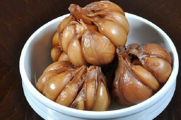 خرید سیر ترشی اصل + قیمت فروش استثنایی